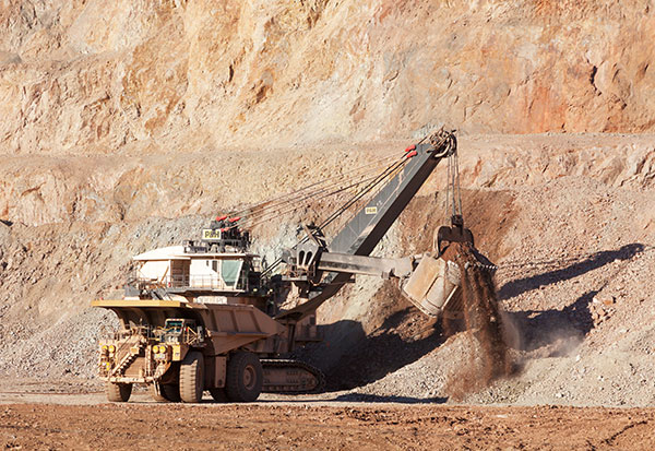 P&H 4100XPC Electric Rope Shovel Loading Truck, Morenci, Arizona