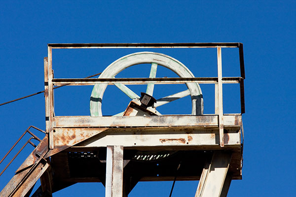 Mine Headframe and Sheave Wheel
