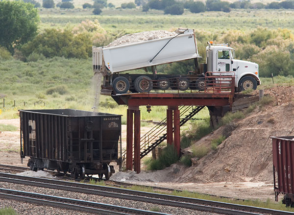 Truck dumping into Railcar