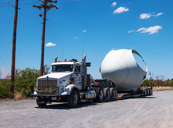 Oversize Load Wind Turbine Rotor Hub    