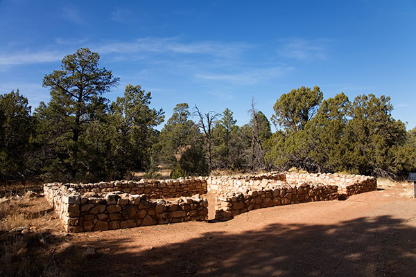 Pueblo Ruins, Walnut Canyon National Monument, Arizona